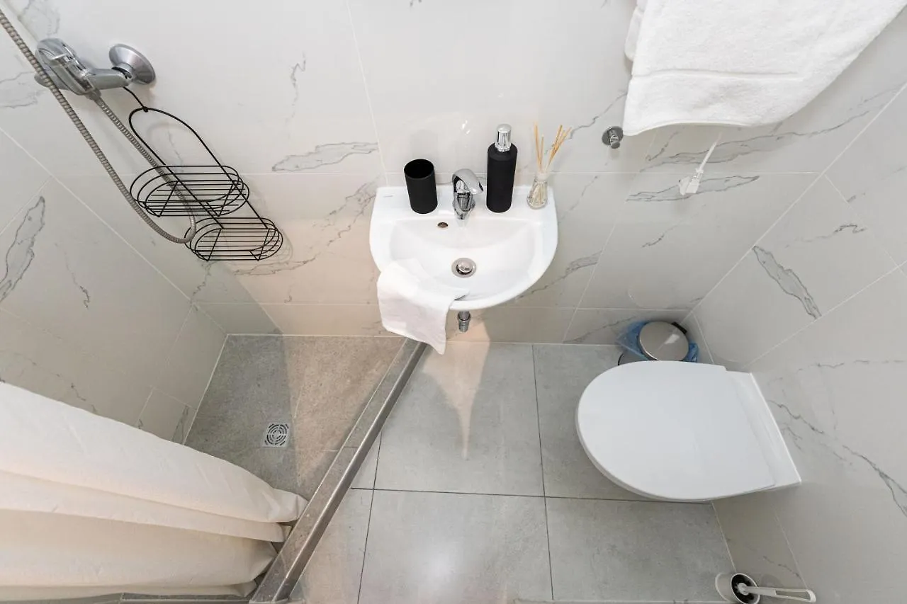 King Seventeen Homes Budapest Appartamento